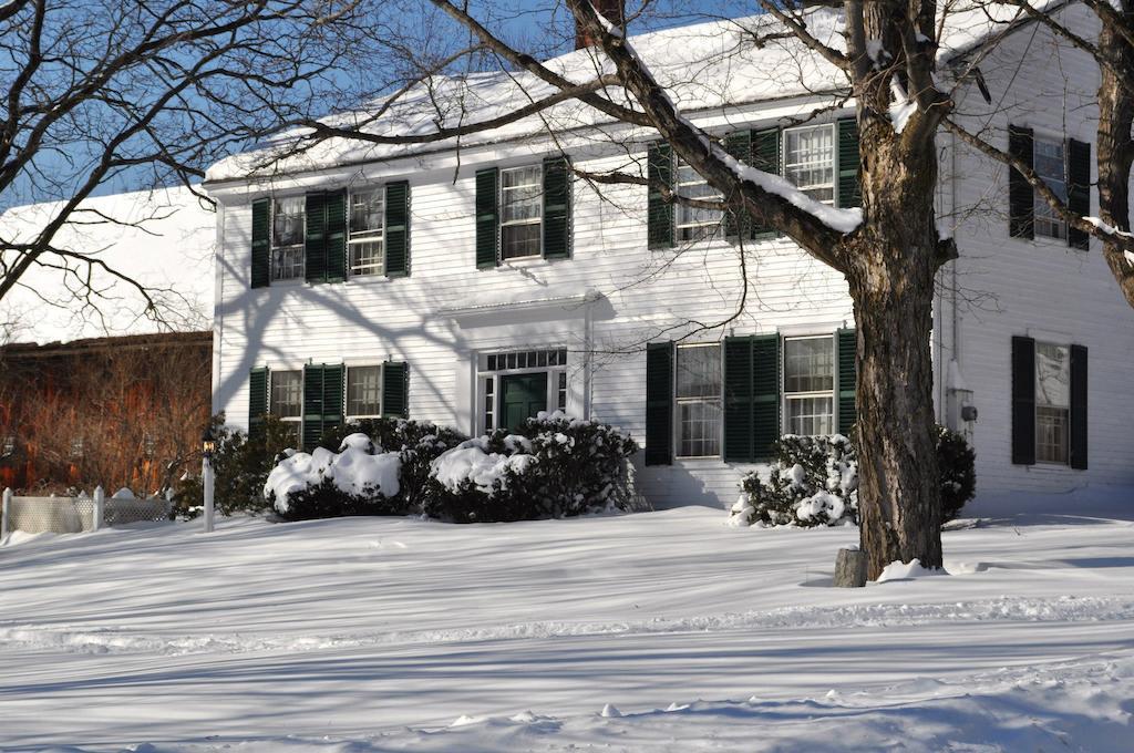 Colby Hill Inn Henniker Esterno foto