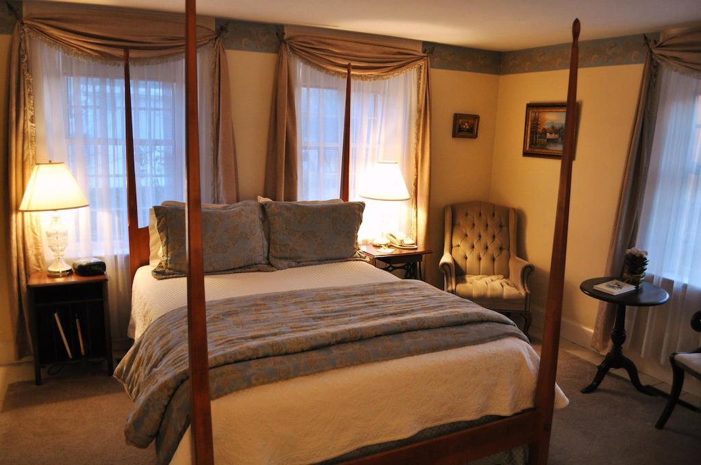 Colby Hill Inn Henniker Camera foto